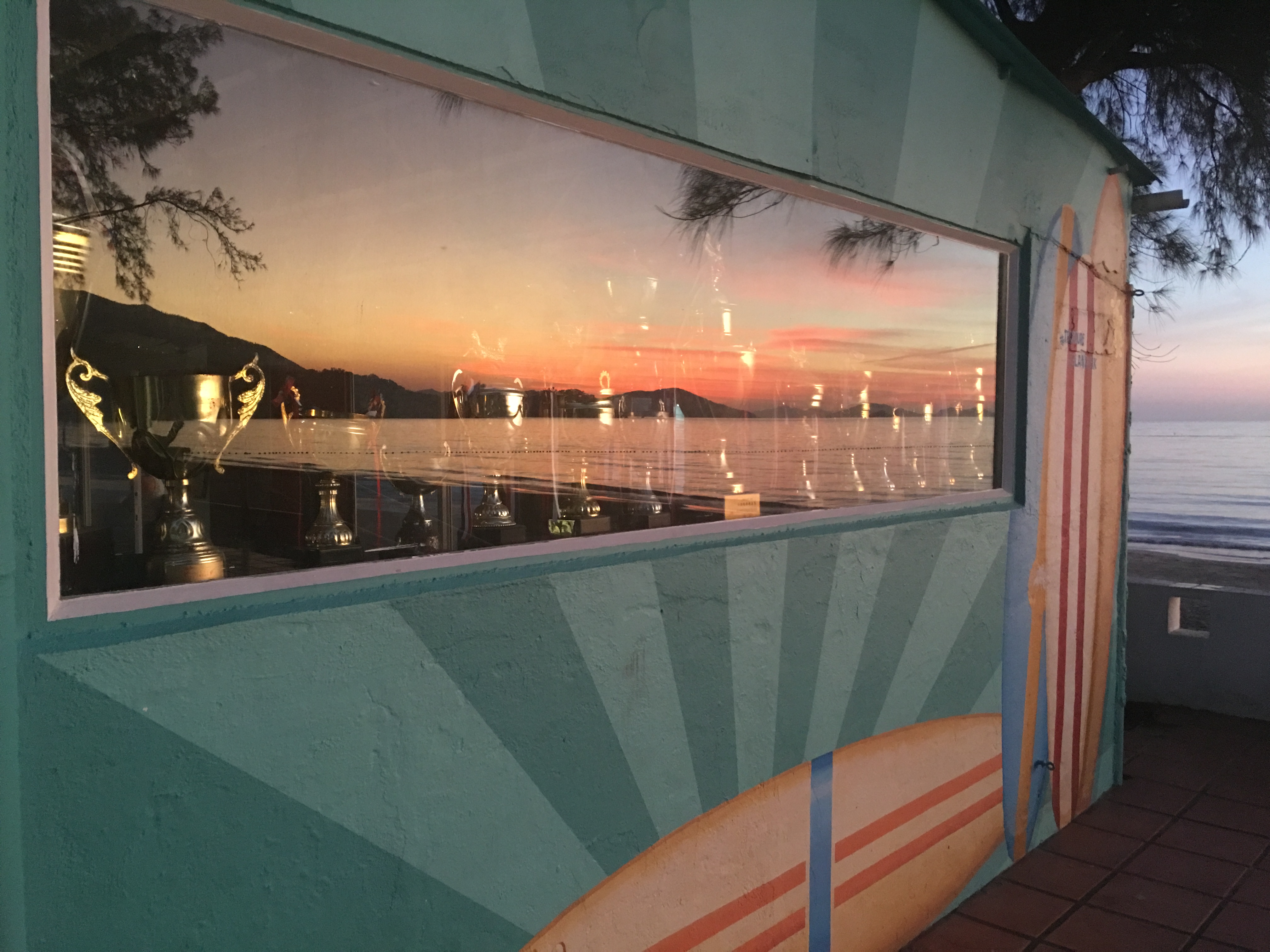 TIG wall venue sunset